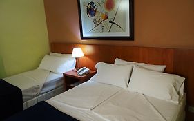 Hotel UTHGRA de las Luces